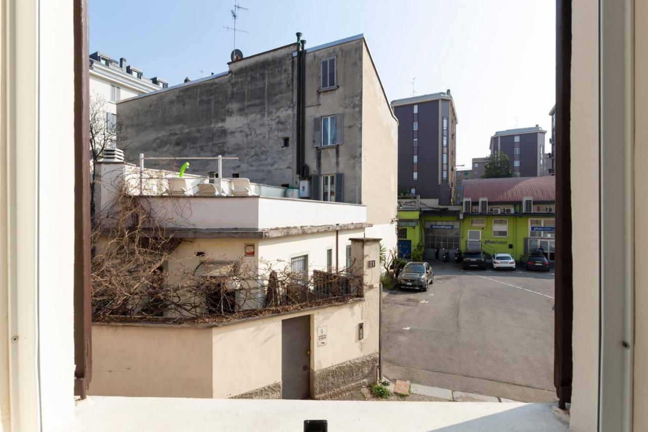 River Sweet Home Mailand Exterior foto